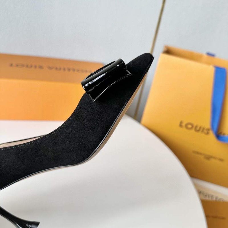 Louis Vuitton Heeled Pointed Toe Shoes SH00117