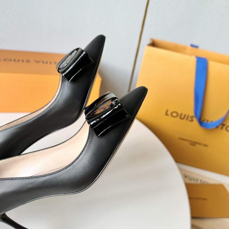 Louis Vuitton Heeled Pointed Toe Shoes  SH00120