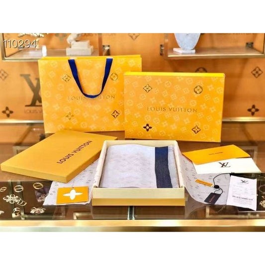 Louis Vuitton Muberry Silk Scarf SS001301