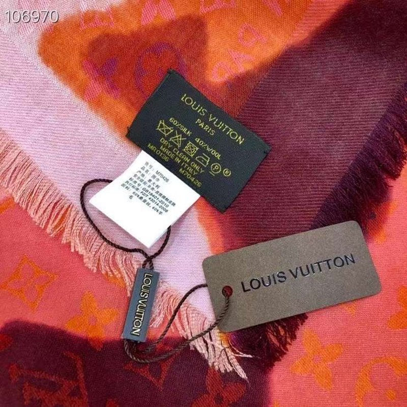 Louis Vuitton Muberry Silk Scarf SS001303