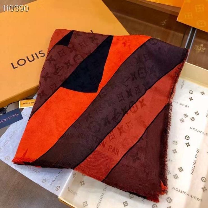 Louis Vuitton Muberry Silk Scarf SS001304