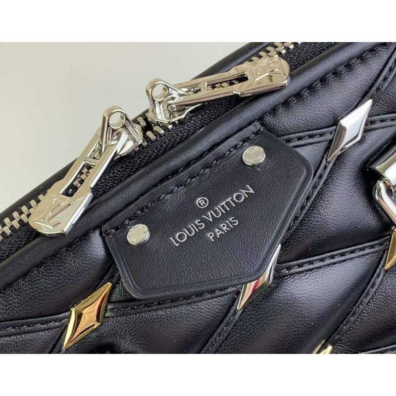 Louis Vuitton Nano Speedy Bag BG02037