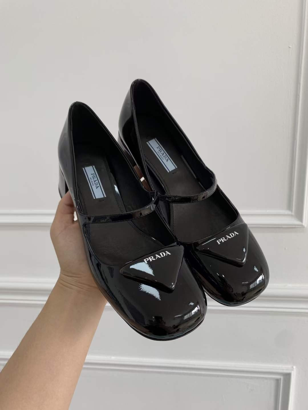 Prada Square Toe mary Jane Shoes  SHS04386