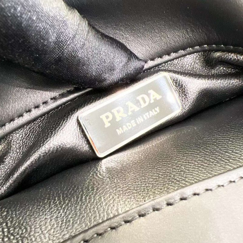 Prada Under Arm Bag BGMP1649