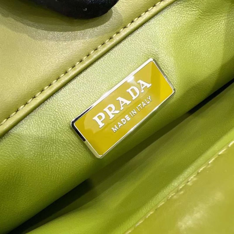 Prada Under Arm Bag BGMP1653