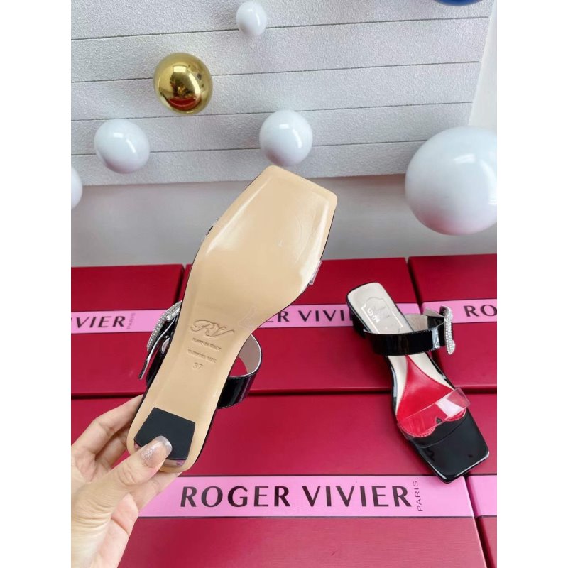 Roger Vivier Thick Heel Sandals SHS05528