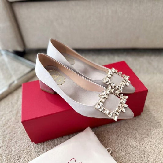 Roger Vivier Diamond Button Heeled Shoes SH00204