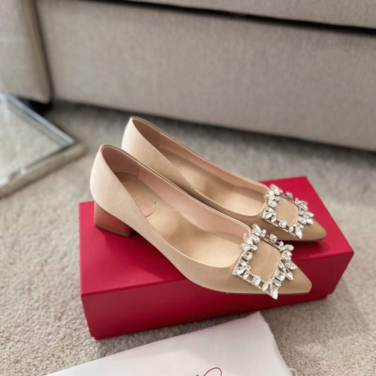 Roger Vivier Diamond Button Heeled Shoes SH00205