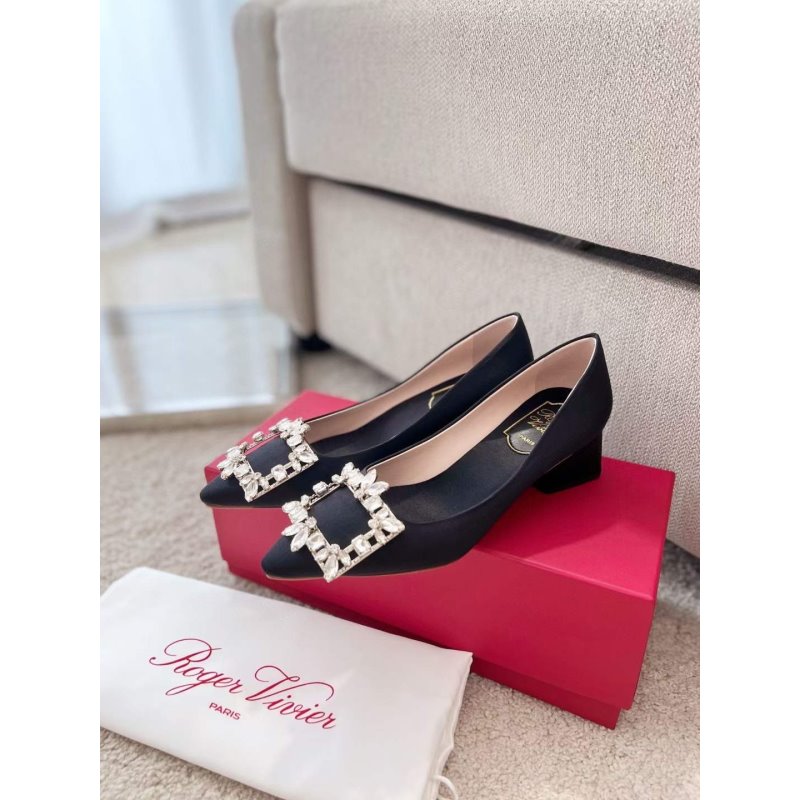 Roger Vivier Diamond Button Heeled Shoes SH00207