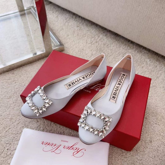 Roger Vivier Diamond Button Heeled Shoes SH00208