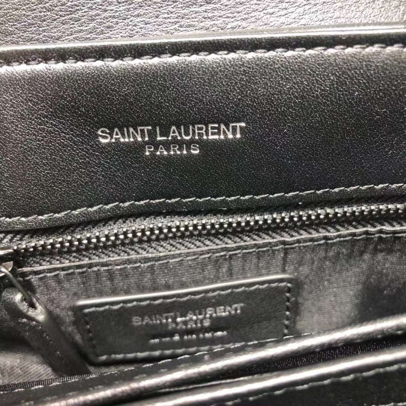 Saint Laurent Flip Top YSL logo Bag BG02310