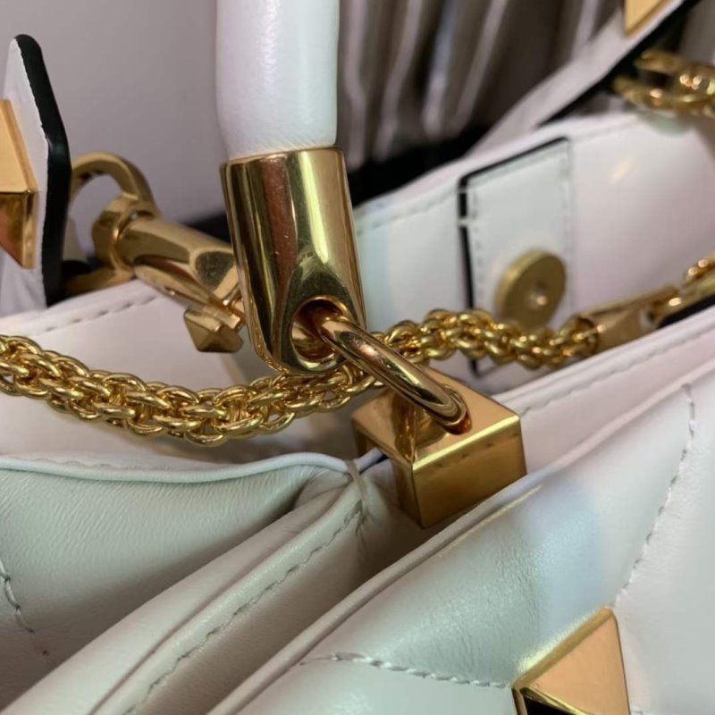 Valentino Chain Tote Bag BGMP0817