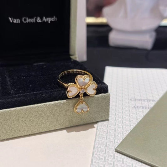 Van Cleef and Arpels Heart Shaped Full Diamond Earrings JWL00888