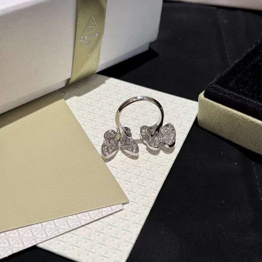 Van Cleef and Arpels Double Butterlfy Diamond Ring JWL00155
