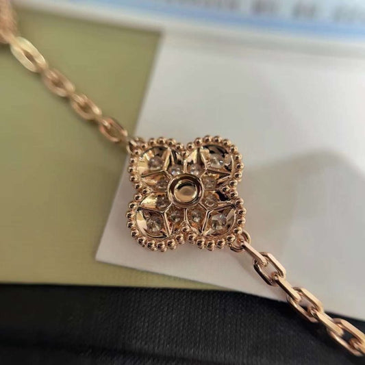 Van Cleef and Arpels Fritillaria Diamond Bracelet JWL00127