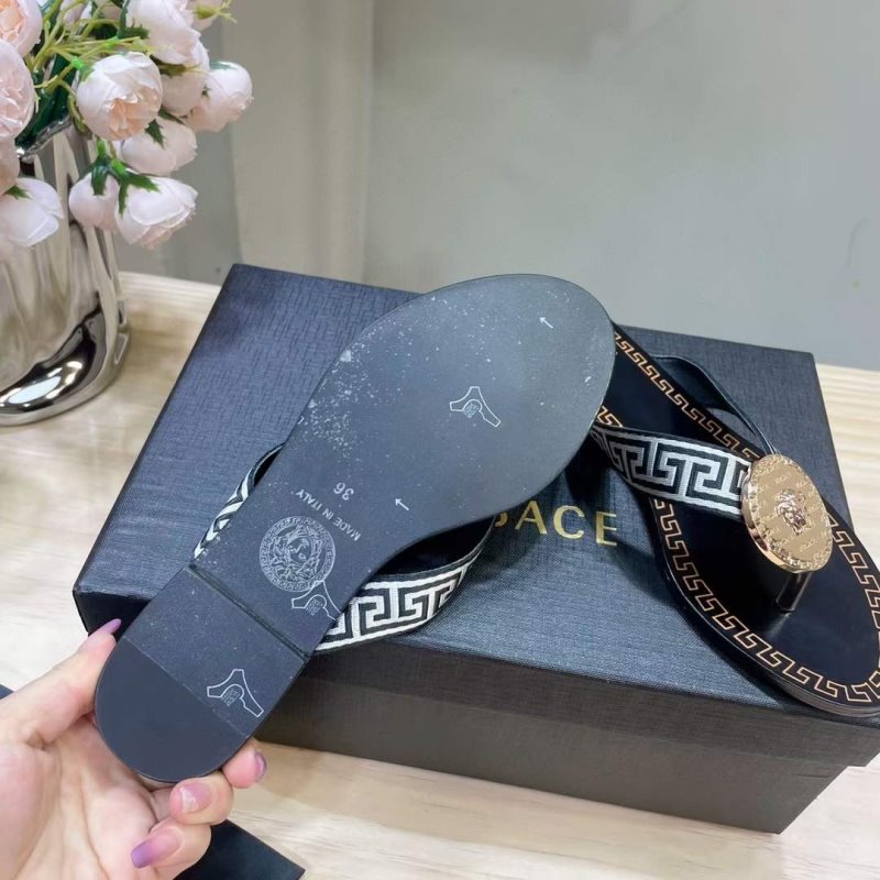 Versace Flat Slippers SHS05185