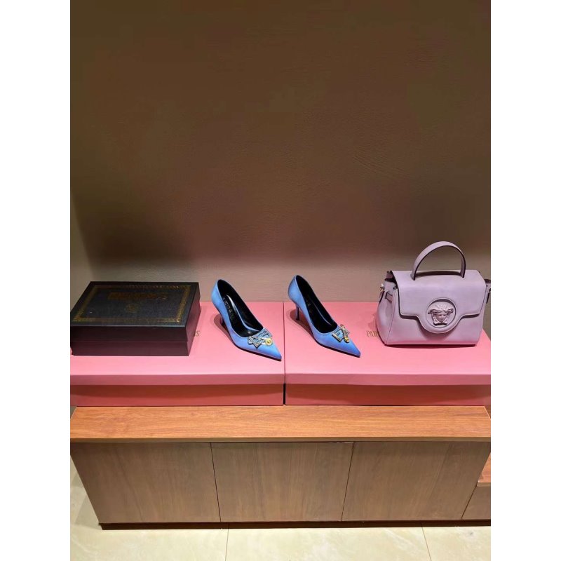 Versace High Heeled Pointed Shoes SHS05179