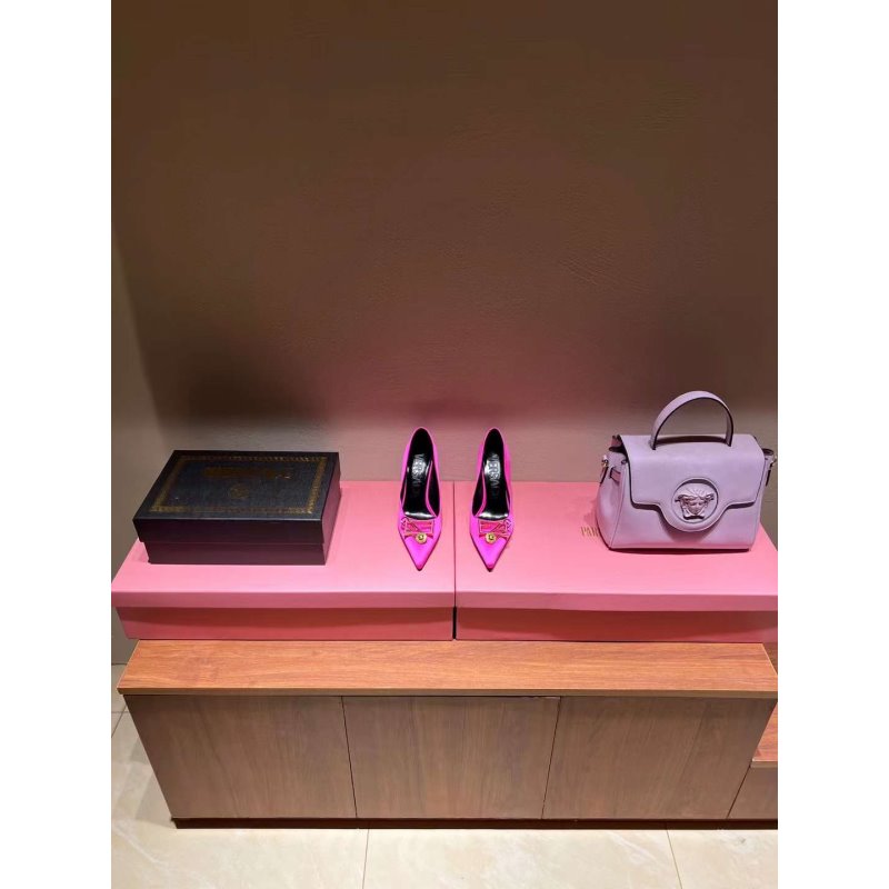 Versace High Heeled Pointed Shoes SHS05180