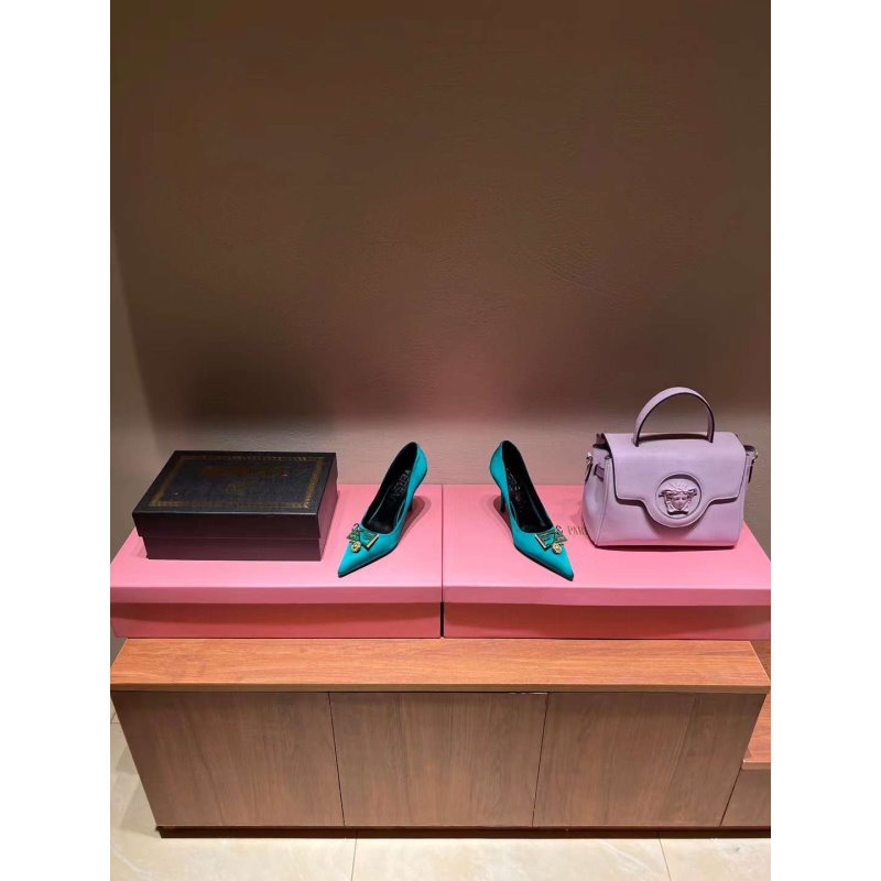 Versace High Heeled Pointed Shoes SHS05181