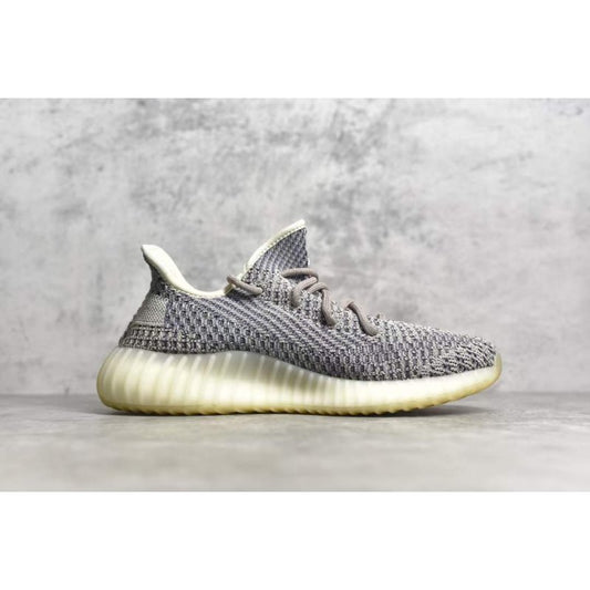 Yeezy 350V2 Boost Shoe SHS04761