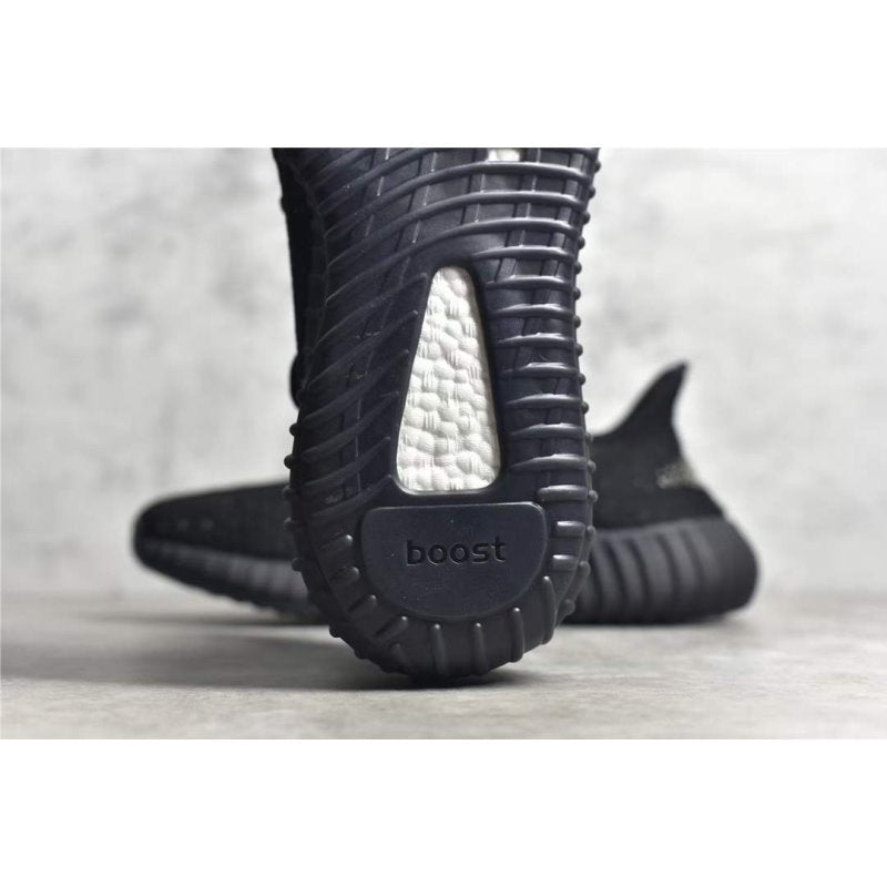 Yeezy 350V2 Boost Shoe SHS04783