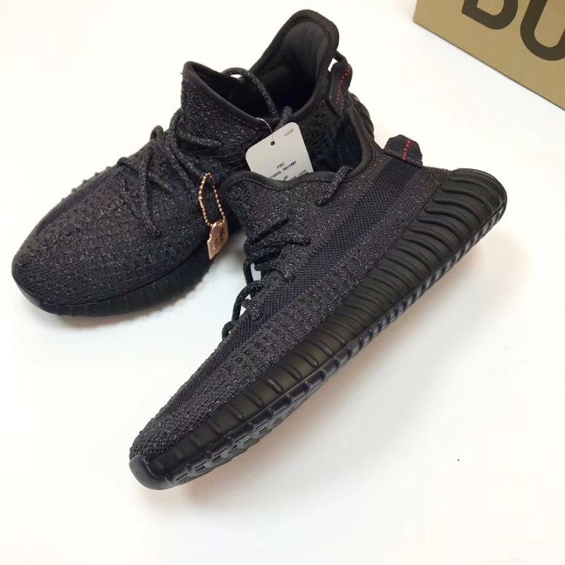 Yeezy Black Boost 350 v2 Sneakers SYZ00088