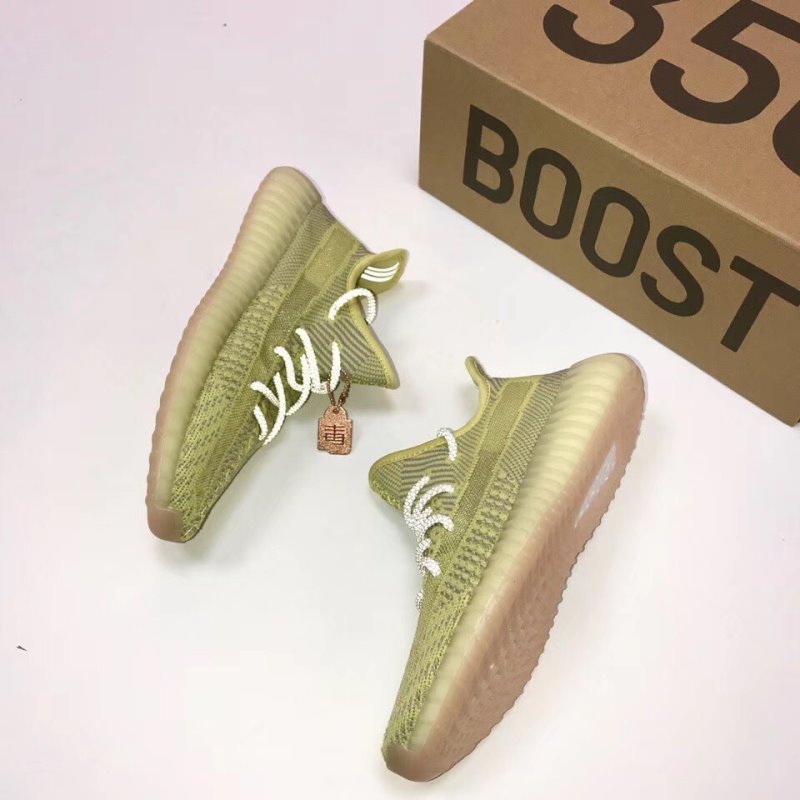 Yeezy Green Boost 350 v2 Sneakers SYZ00086