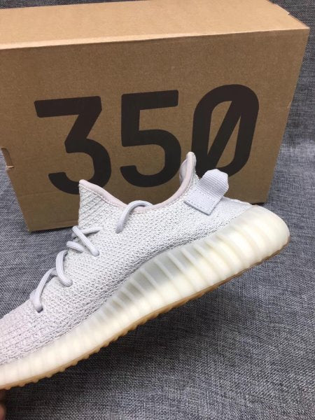 Yeezy White Boost 350 V2 Sneakers SHS00318