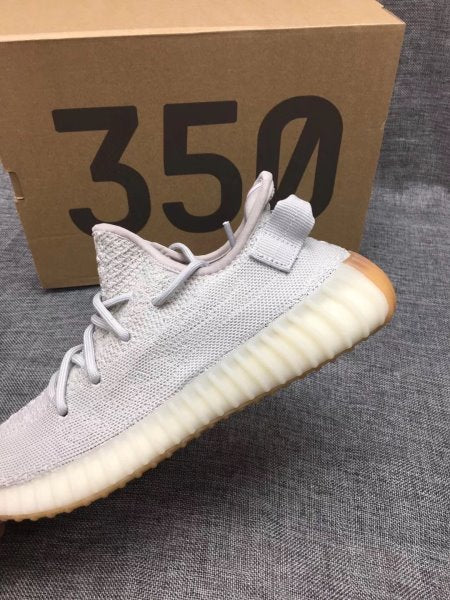 Yeezy White Boost 350 V2 Sneakers SHS00318