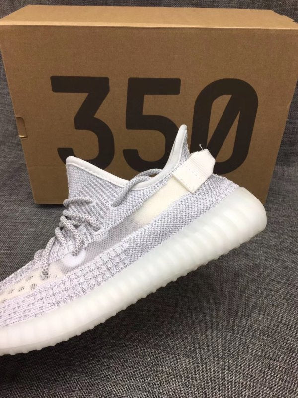 Yeezy White Boost 350 v2 Sneakers SYZ00067