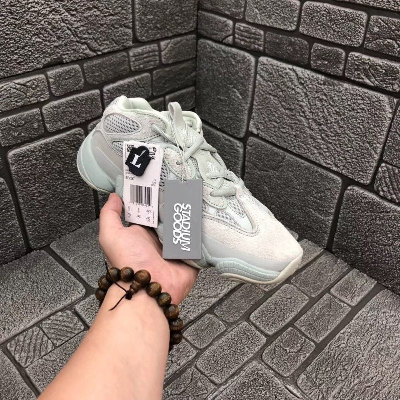 Yeezy White Boost Desert Rat 500 Sneakers SYZ00061