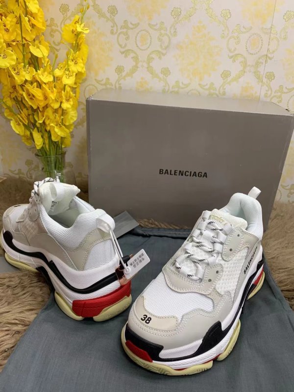 Balenciaga White Shoes SHS02553