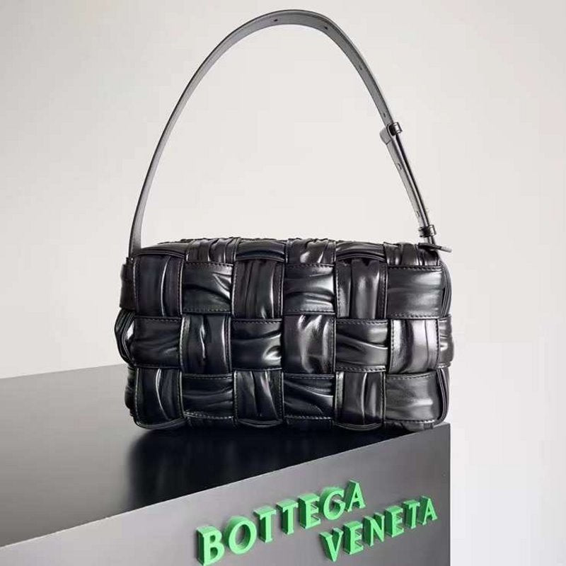 Bottega Veneta Cassette Shoulder Bag BGMP0290