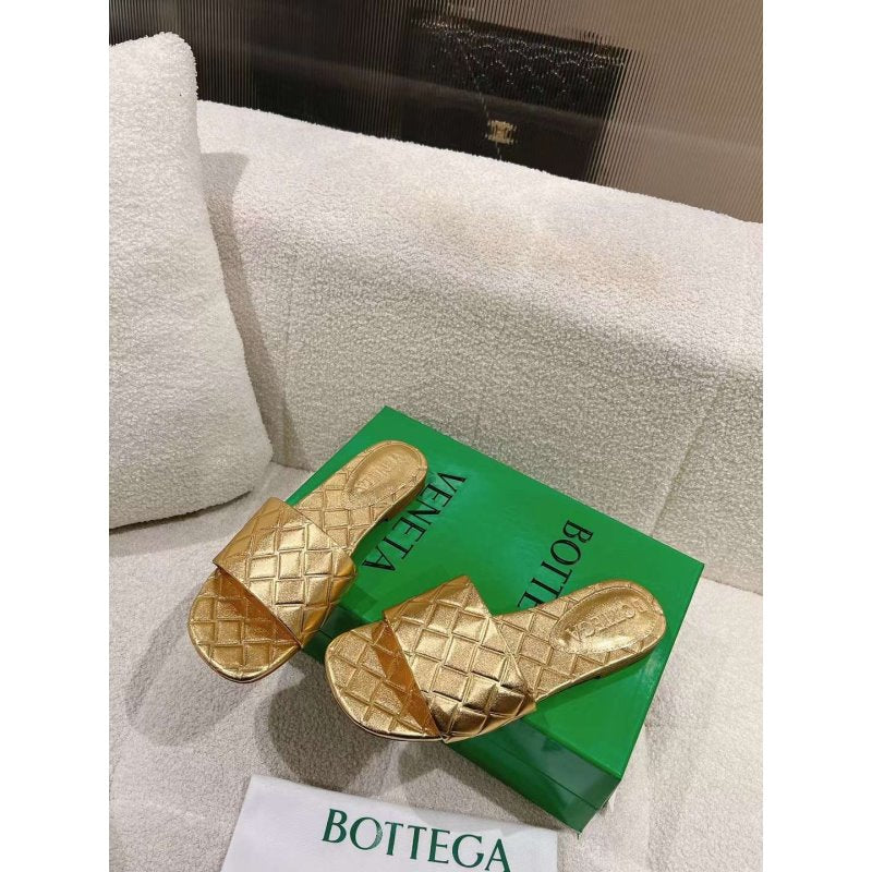 Bottega Veneta Flat Slippers SH010030