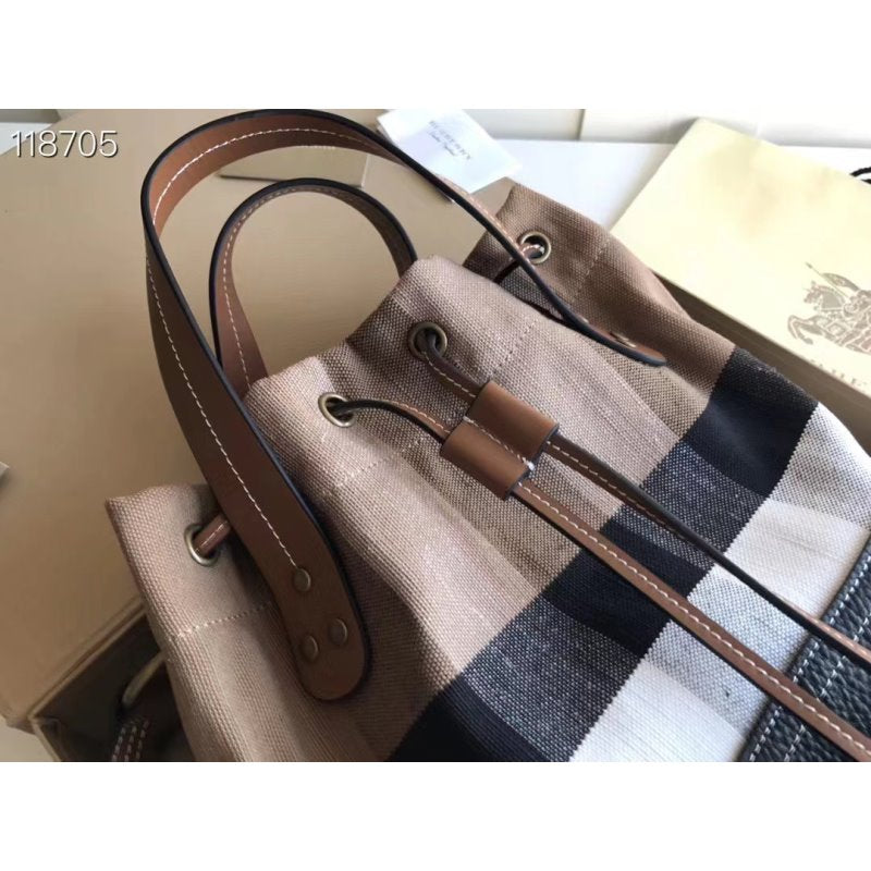 Burberry Bucket Bag BBR00277