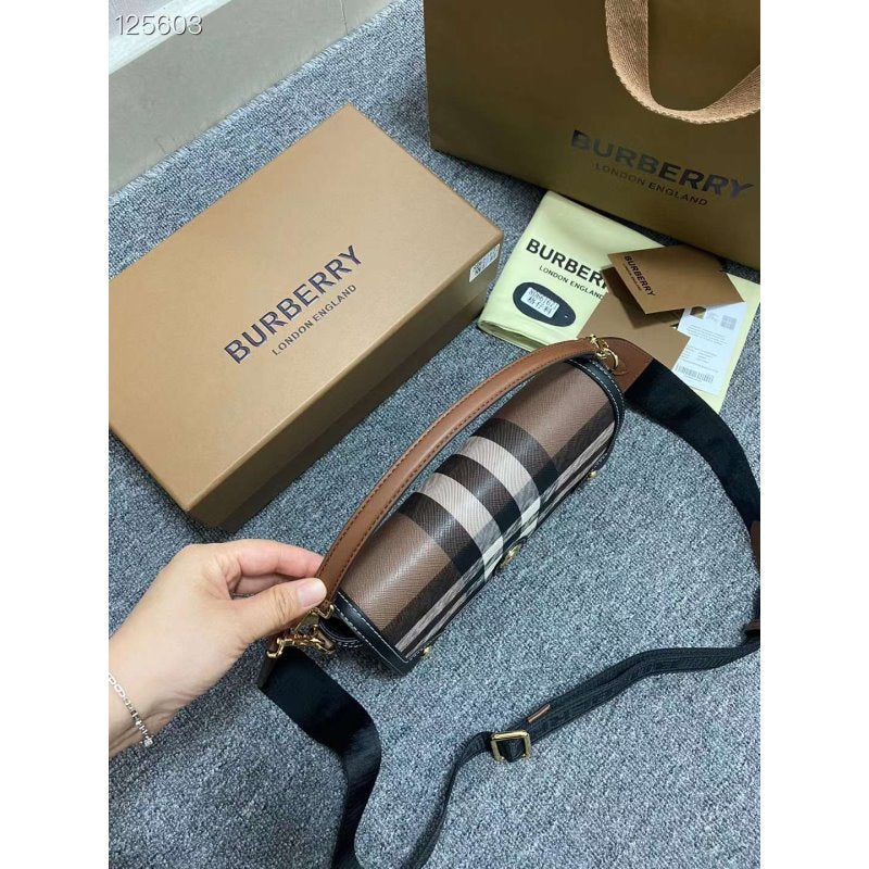 Burberry Classic Bag BGMP0573