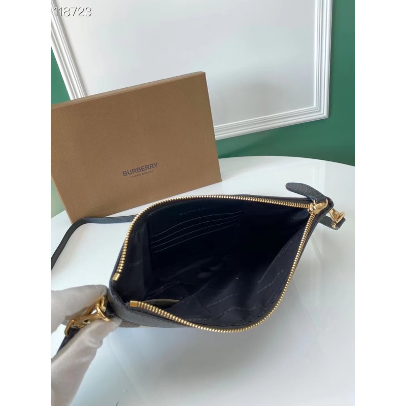 Burberry Leather Clutch Bag BBR00272