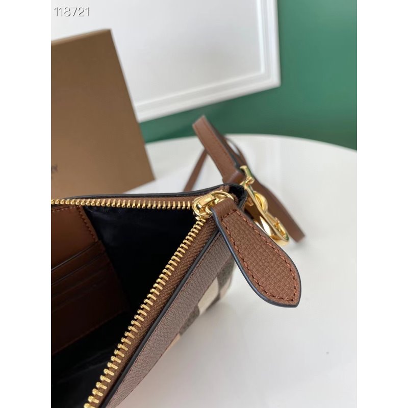 Burberry Leather Clutch Bag BBR00274