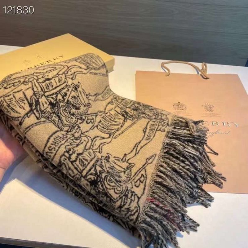 Burberry Cashmere Scarf SS001139