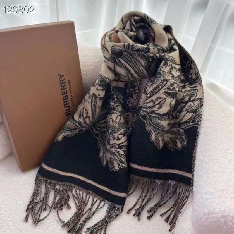 Burberry Cashmere Scarf SS001141