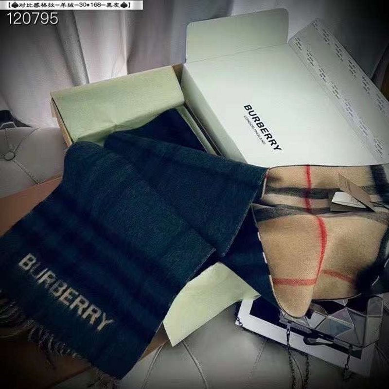 Burberry Cashmere Scarf SS001146