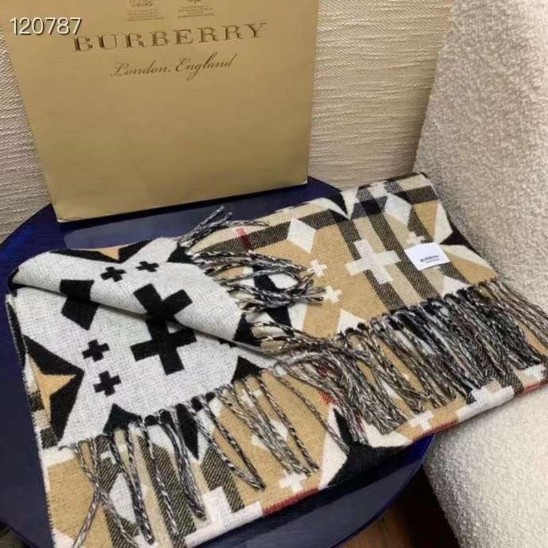 Burberry Cashmere Scarf SS001150