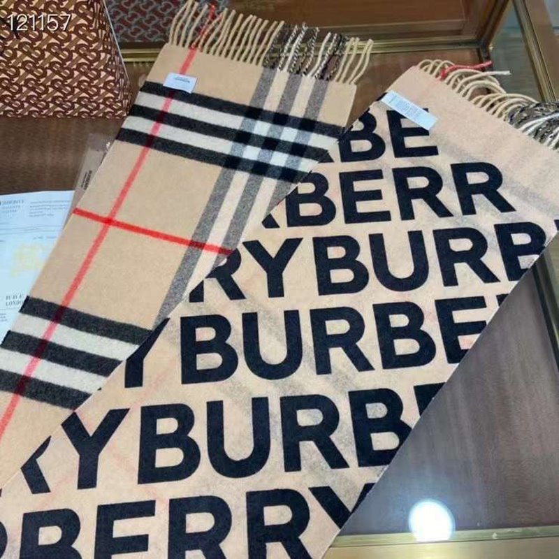 Burberry Cashmere Scarf SS001152