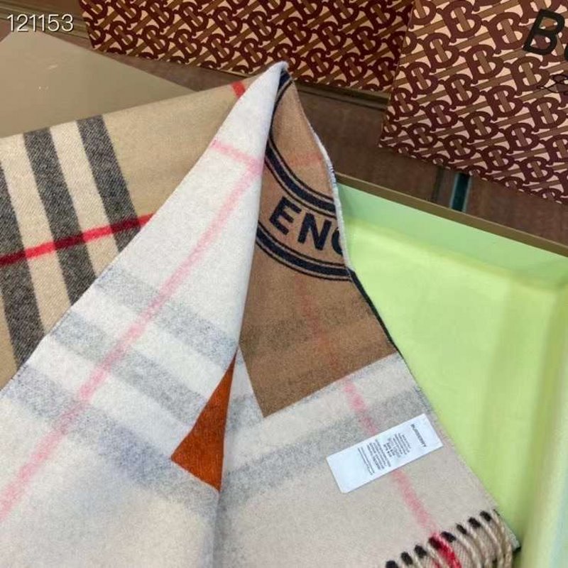 Burberry Cashmere Scarf SS001153