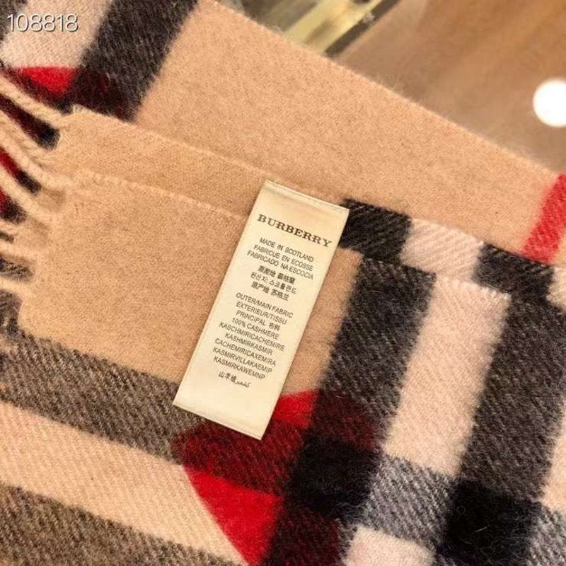 Burberry Cashmere Scarf SS001170