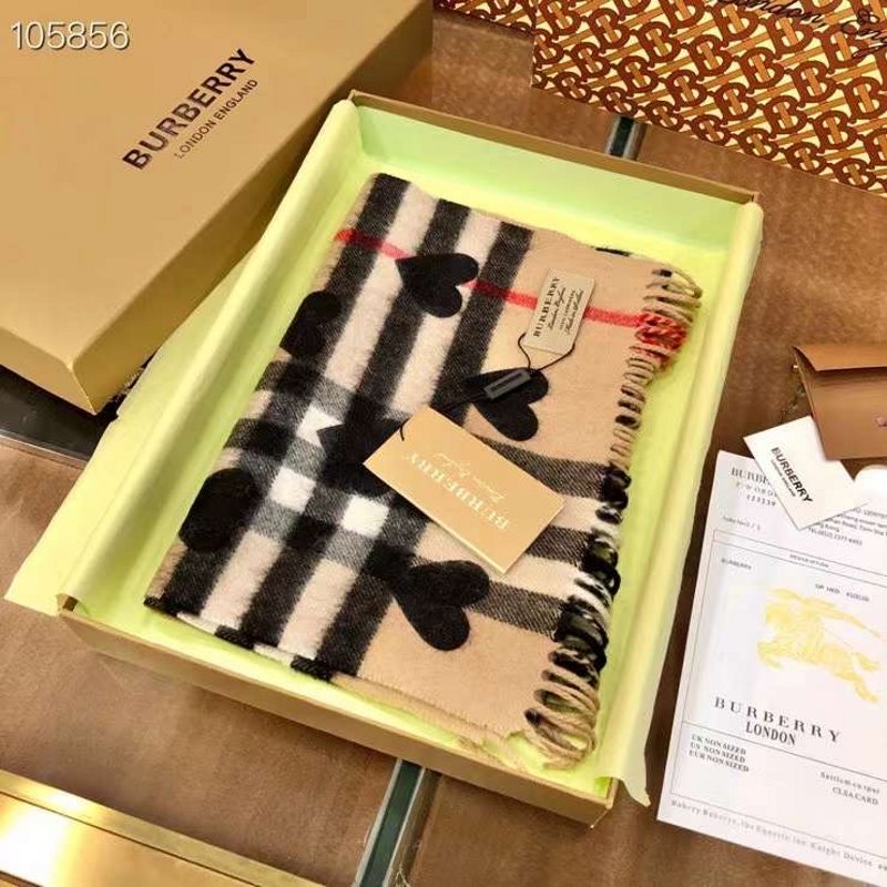 Burberry Cashmere Scarf SS001171