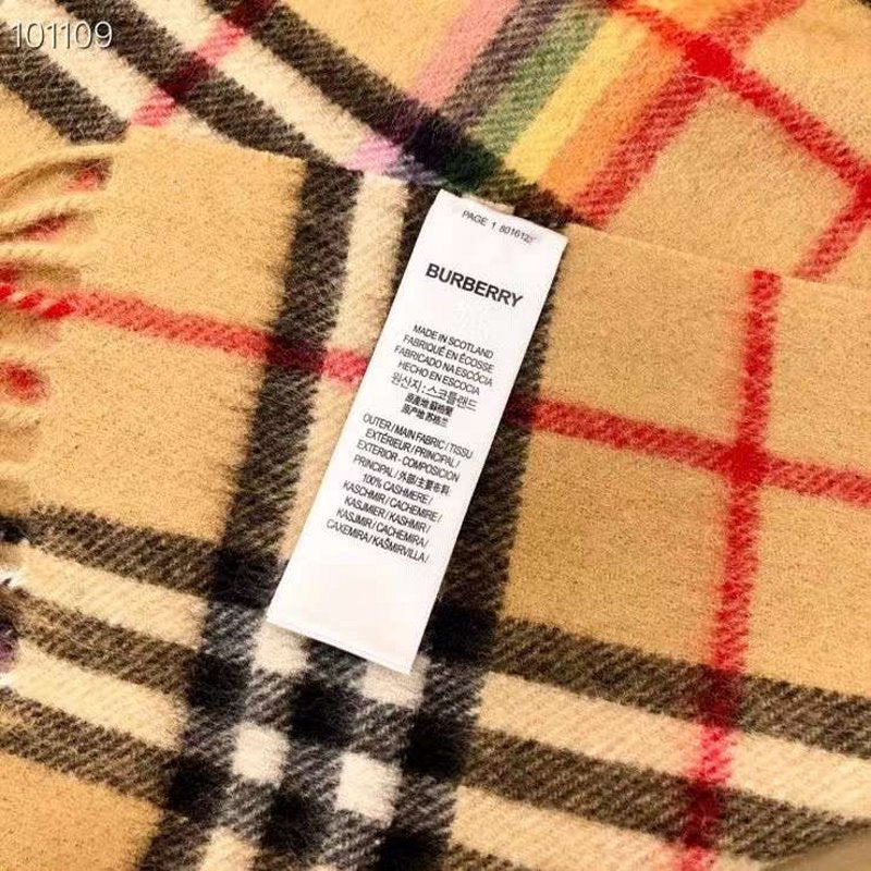 Burberry Cashmere Scarf SS001172