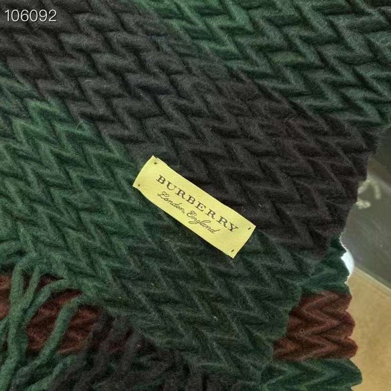 Burberry Cashmere Scarf SS001175