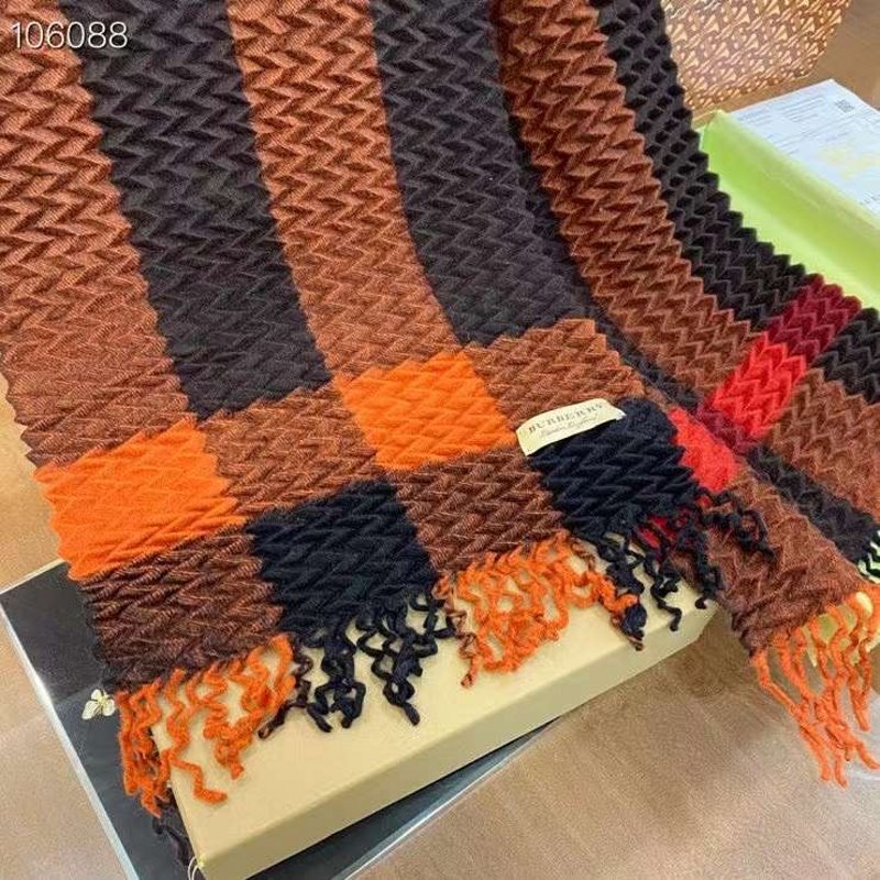 Burberry Cashmere Scarf SS001176