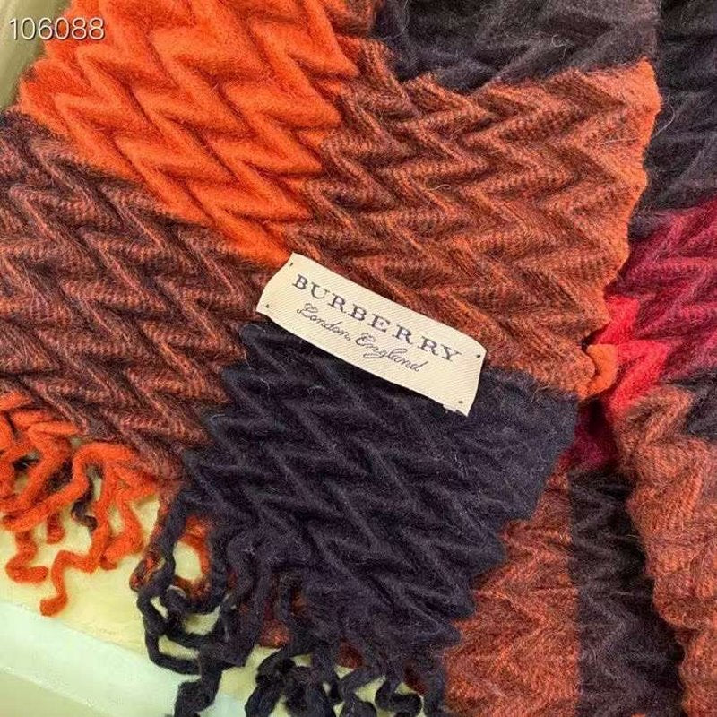 Burberry Cashmere Scarf SS001176